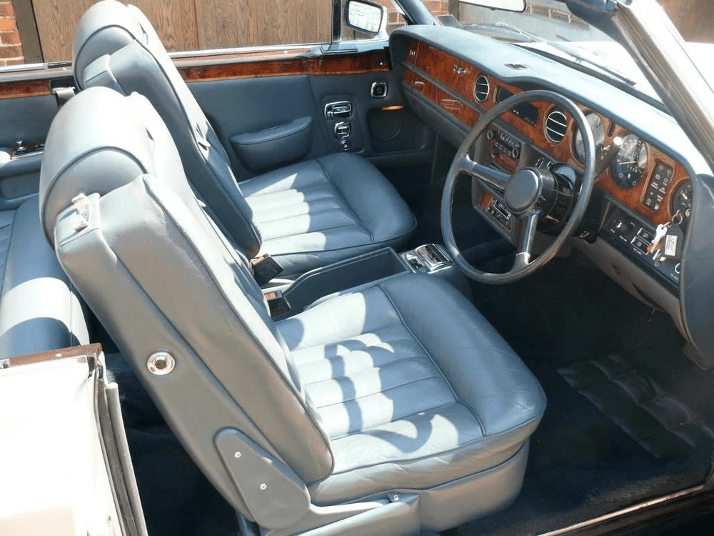 1982 Rolls-Royce Corniche I, front interior