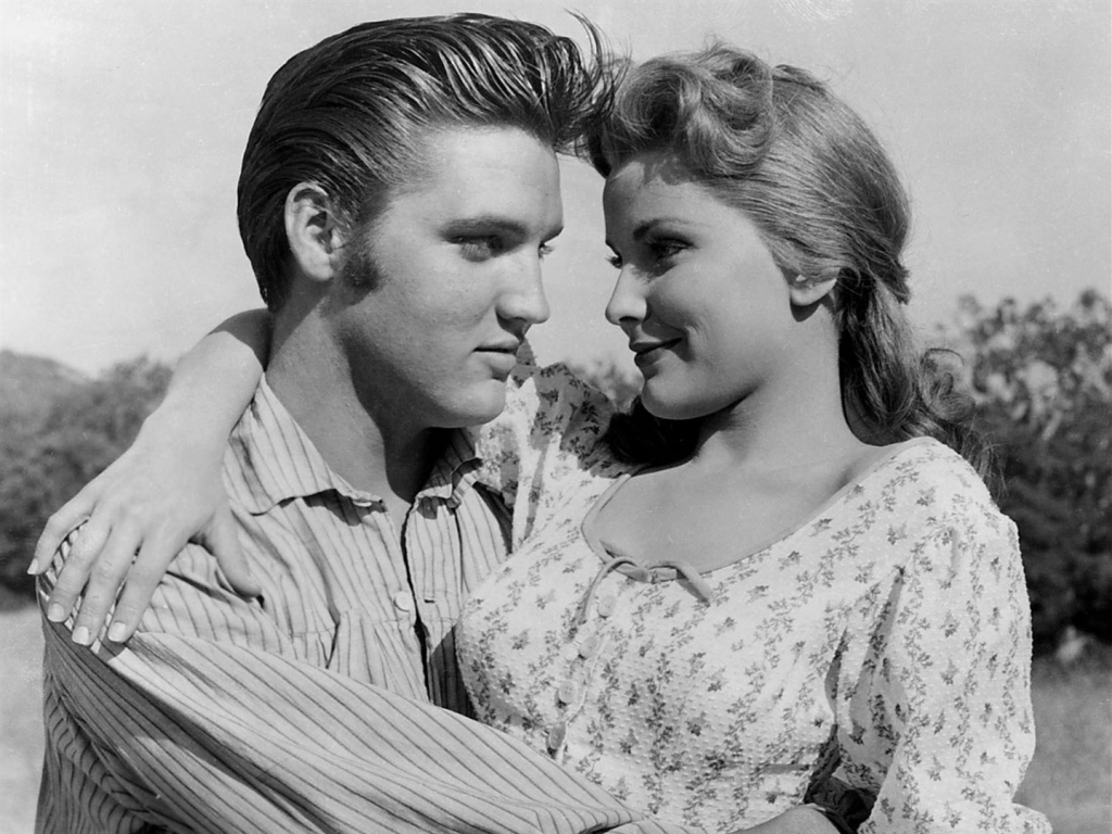 Clint (Elvis) and Cathy (Debra Paget) in Love Me Tender.