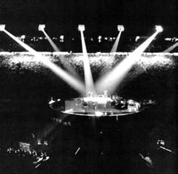 El Silverdome, Pontiac, 31 de diciembre de 1975.